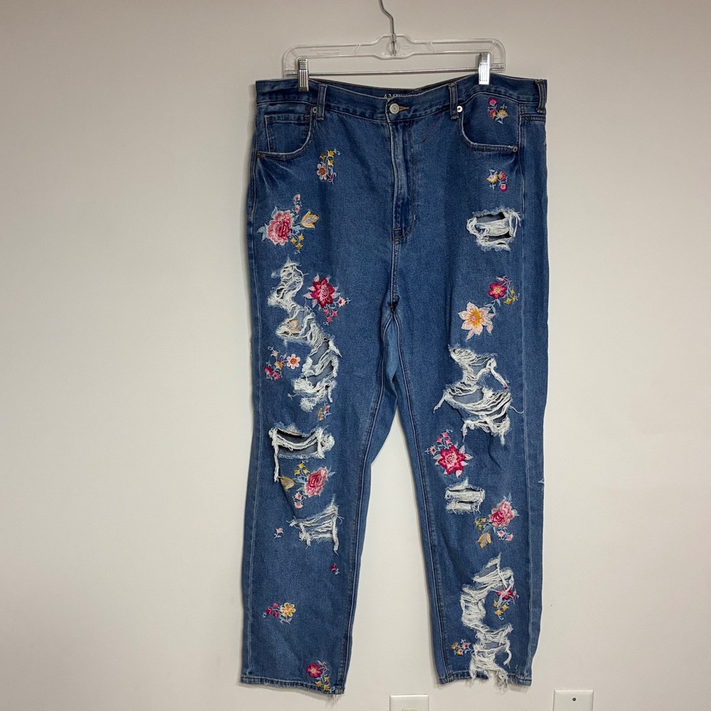 American Eagle Floral Embroidered Distressed Mom Jeans Blue Denim High Rise